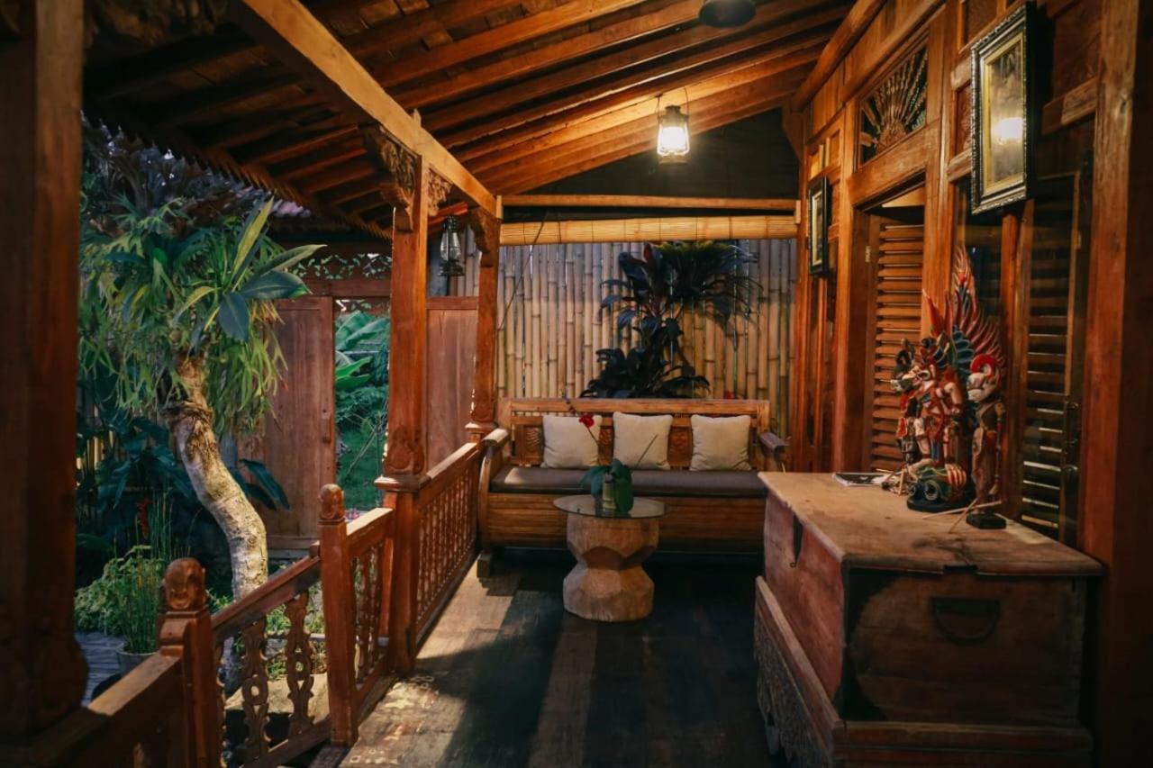 Bale D'uma Joglo Villa *